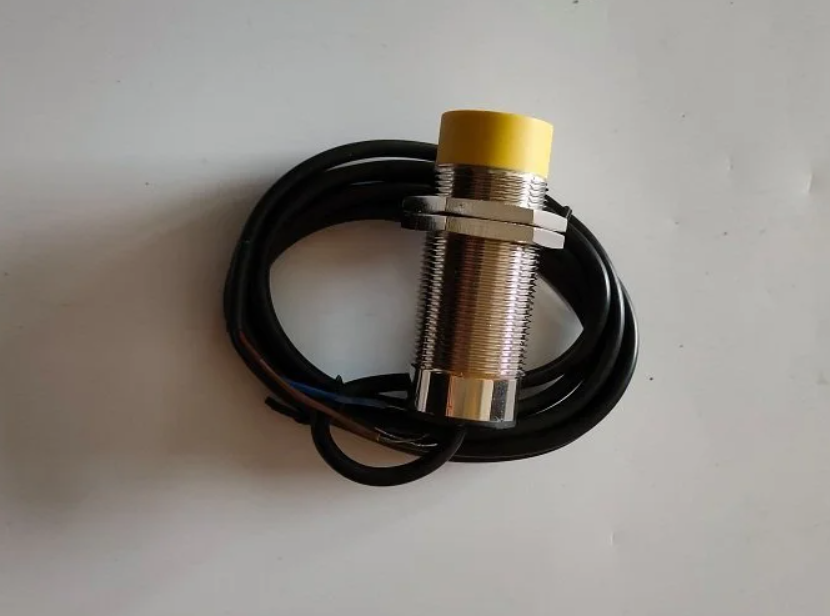 凱基特接近開關YF-A-B15 電壓AC90-250V